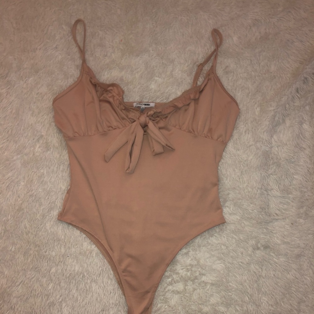 bodysuit pink
